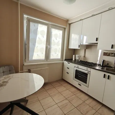 Apartment 2br - Free Parking, Wifi, Self Check-in